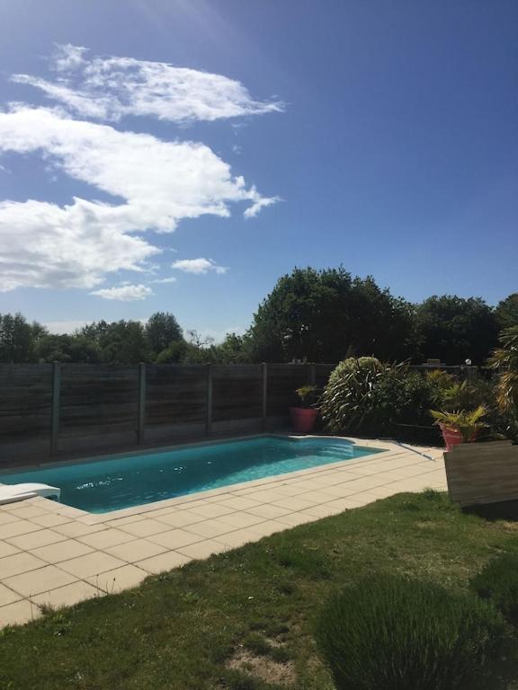 Maison Moderne Avec Piscine Chauffee Dans La Baie Du Mont St Michel 200M2 Yquelon Kültér fotó